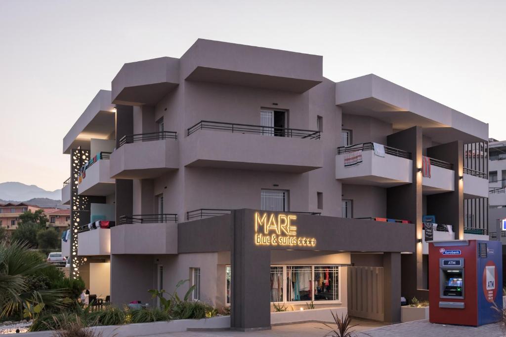 Mare Blue & Suites Hotel
